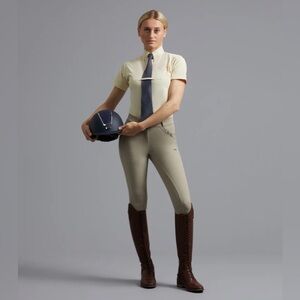 Teque-Style Performance Wear Luciana short Sleeve Tie Shirt Vanilla Size US 10